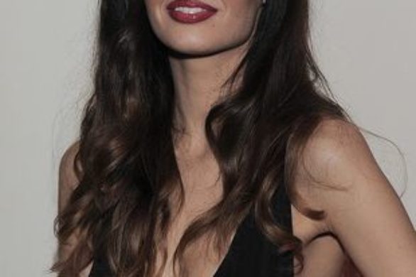 Która gwiazda może pochwalić się filigranową figurą?