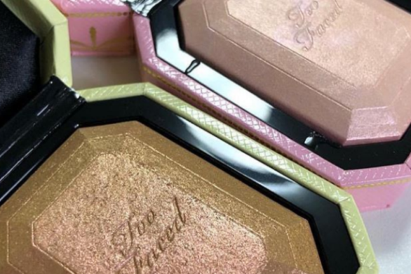 Pierwsze spojrzenie na nowe rozświetlacze od Too Faced!