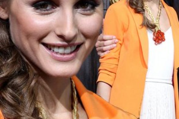 Luźny warkocz w stylu Olivii Palermo