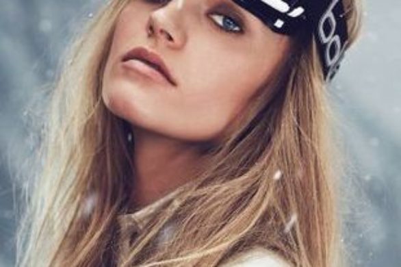 Ania Jagodzińska reklamuje zegarki Omega