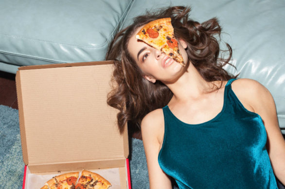 Pizza z brokatem HITEM Instagrama. Zjadłybyście coś takiego?!
