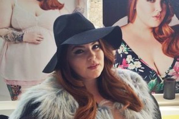 Modelka plus size w samej bieliźnie na agencyjnych zdjęciach