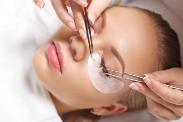 Kobiety ujawniają, dlaczego zrezygnowały z przedłużania rzęs