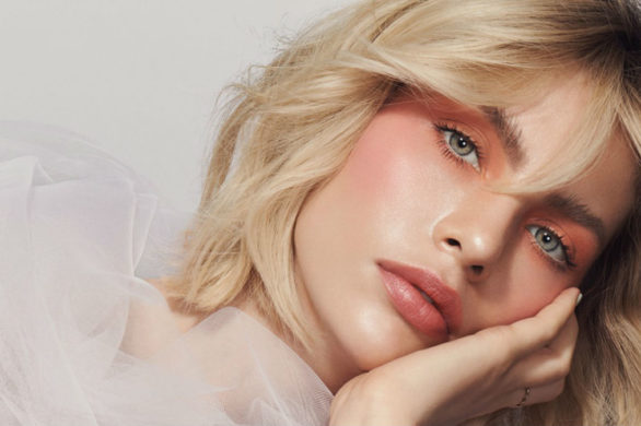 Podstawowe błędy, które popełniasz, aplikując puder! Psujesz makijaż!