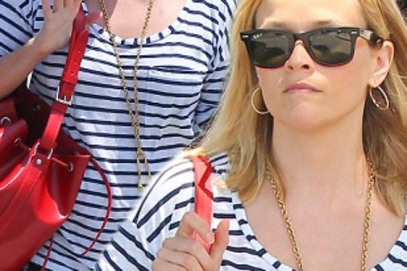 Reese Witherspoon stawia na czerwone dodatki