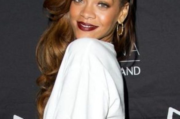 Rihanna w ubraniach swojego projektu (FOTO)