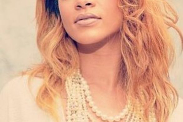 Rihanna na pokazie Chanel podczas Paryskiego Tygodnia Mody