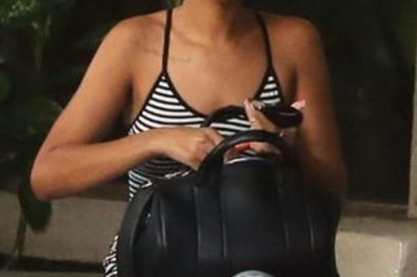 Rihanna wie, że podkreślone usta to podstawa