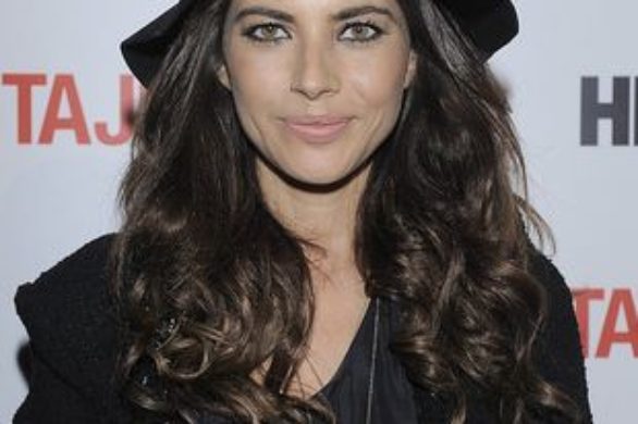 Weronika Rosati w jesiennym kapeluszu (FOTO)