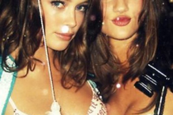 Słynna modelka pokazała zdjęcie z dzieciństwa (FOTO)