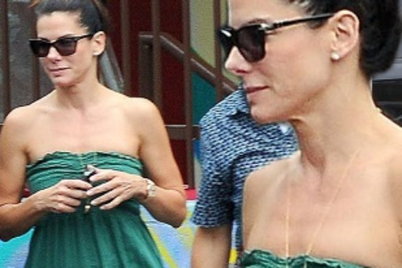 Sandra Bullock w letniej sukience