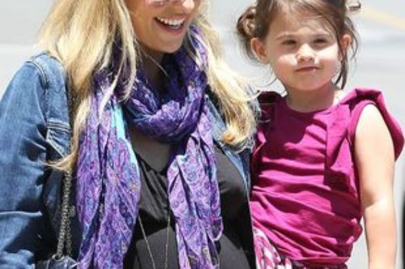 Ciążowa stylizacja Sarah Michelle Gellar