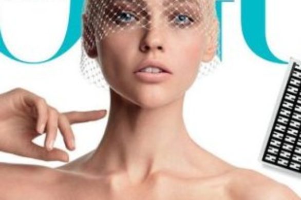 Sasha Pivovarova na kolejnej okładce pisma Vogue