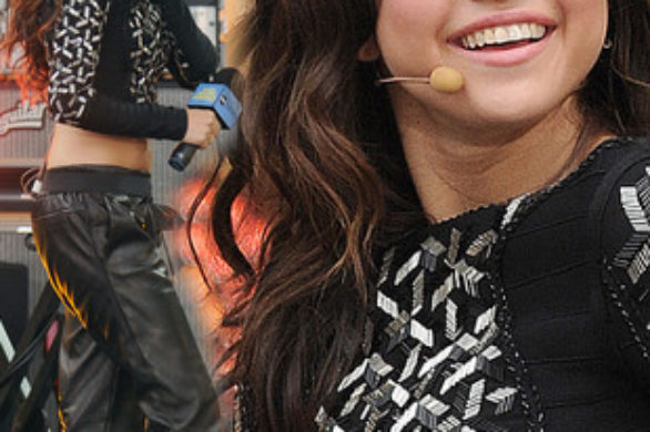 Selena Gomez w kreacji Herve Leger