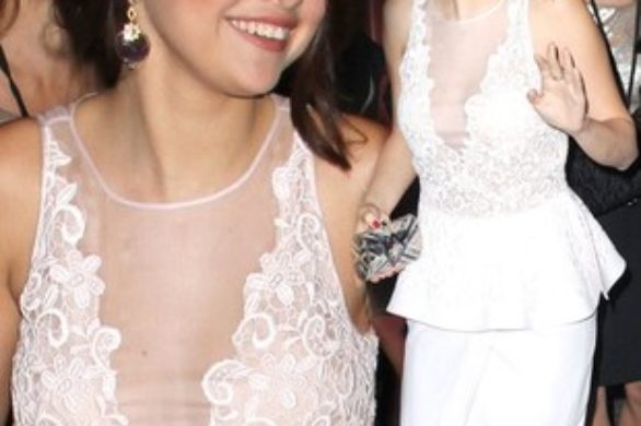 Selena Gomez w Giambattista Valli (FOTO)