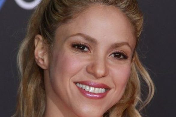 Uuups! Shakira na ślubie Messiego jakoś nie zachwyciła… (FOTO)