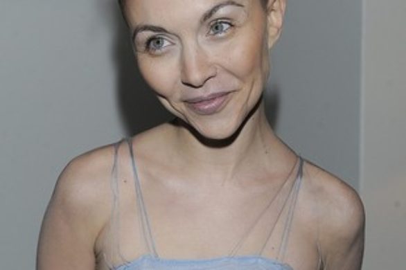 Pati Sokół prezentuje biust w odważnej sukience