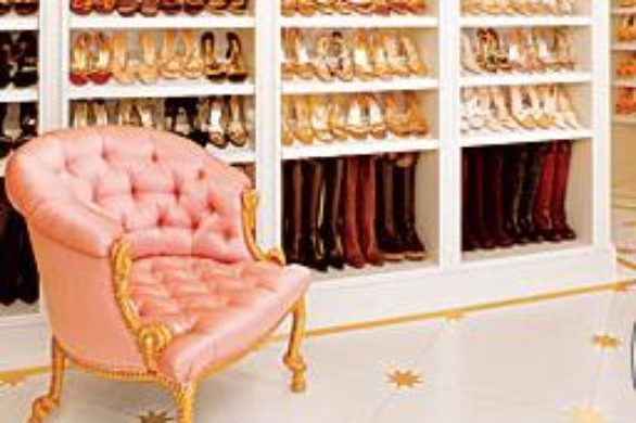 Zajrzyj do garderoby gwiazd