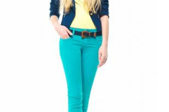 Kwietniowy katalog Stradivarius