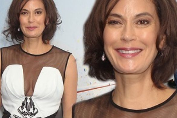 Teri Hatcher w biało-czarnej sukience Basil Soda
