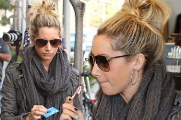 Niedbały kok w stylu Ashley Tisdale