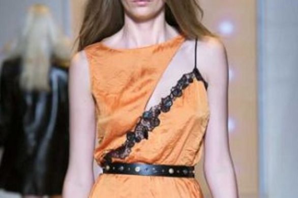 Kolekcja Versace wiosna-lato 2013