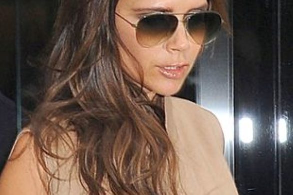 Victoria Beckham w workowej tunice (FOTO)