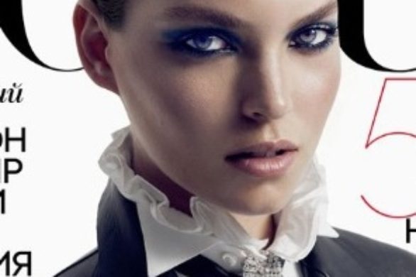 Arizona Muse na okładce listopadowego wydania Vogue Russia