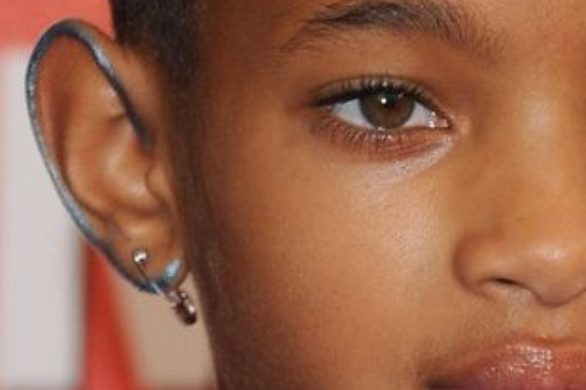 Kolorowe uszy Willow Smith