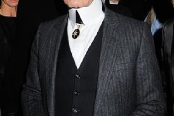 Lagerfeld: Zatrzymywanie młodości jest żałosne