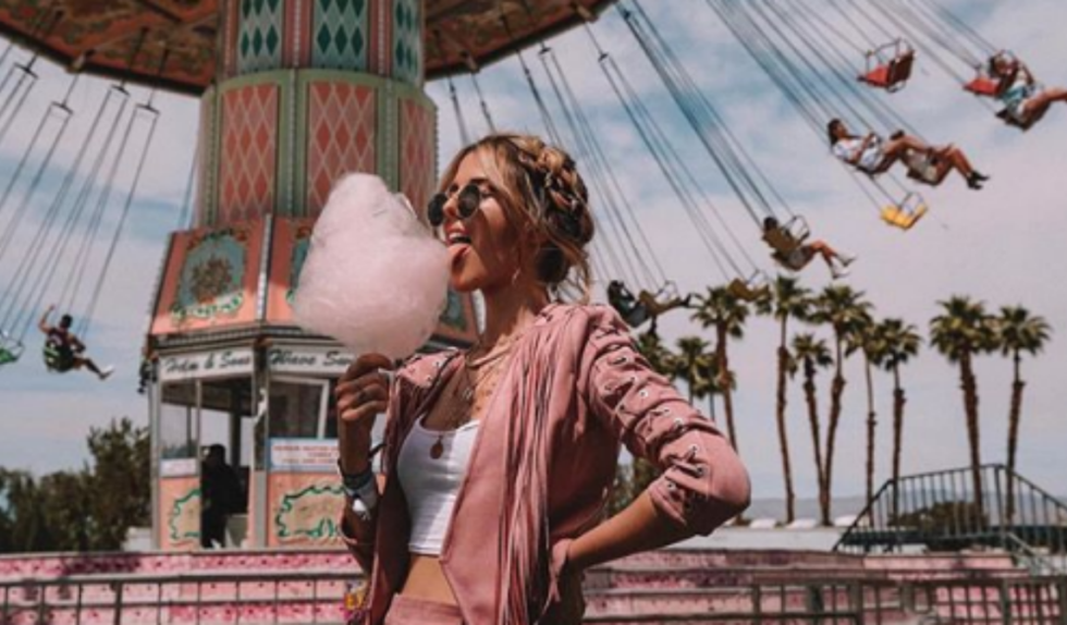 Oto najpiękniejsze fryzury z festiwalu Coachella 2019 Oto najpiękniejsze fryzury z festiwalu Coachella 2019
