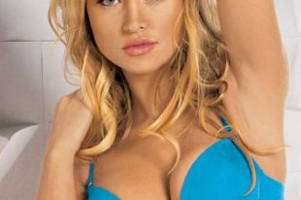 Joanna Krupa dla Frederick’s (FOTO)