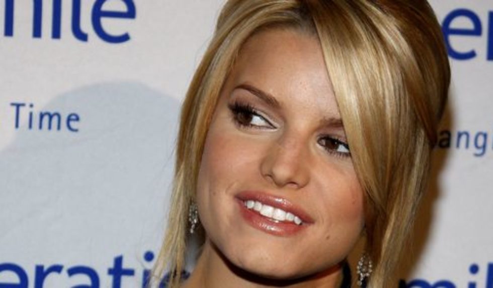 Ściągawka stylu: Jessica Simpson Ściągawka stylu: Jessica Simpson