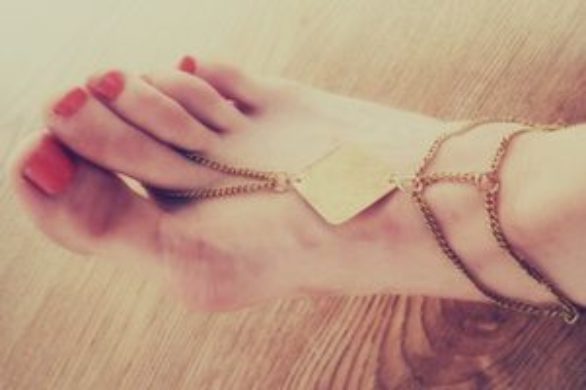 Zrób to sama: bransoletka na stopę