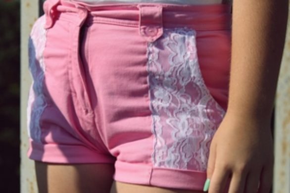 Zrób to sama: szorty z koronkowymi wstawkami (FOTO)
