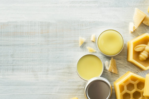Niesamowity beauty hack, który pomoże Ci zrobić doskonały wosk do depilacji DIY!