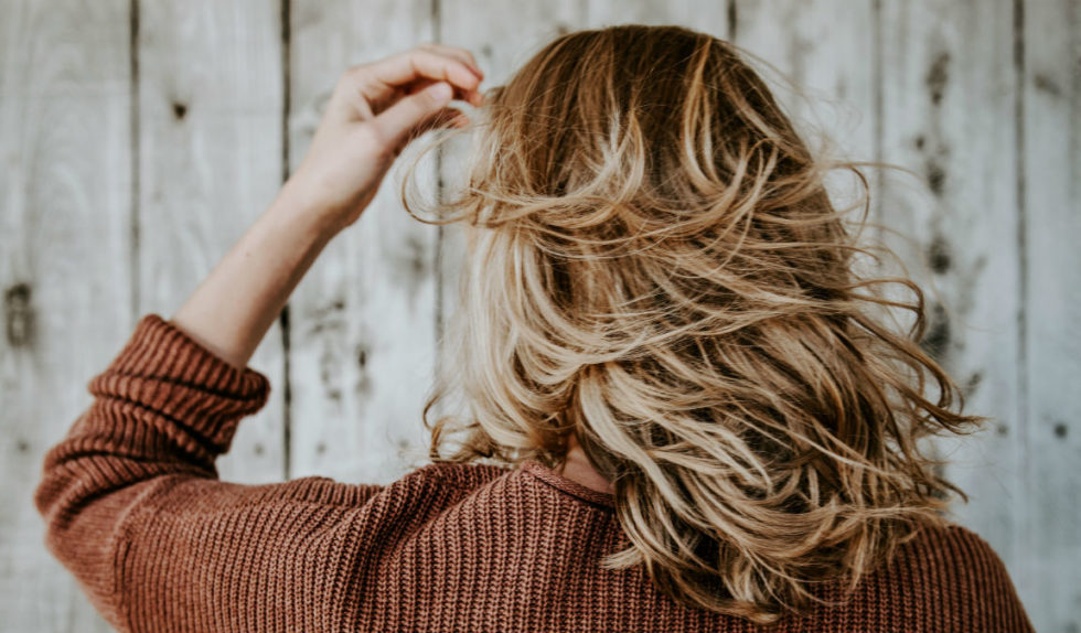 Balayage 3D – genialny kolor, który sprawia, że włosy wyglądają na grubsze Balayage 3D – genialny kolor, który sprawia, że włosy wyglądają na grubsze
