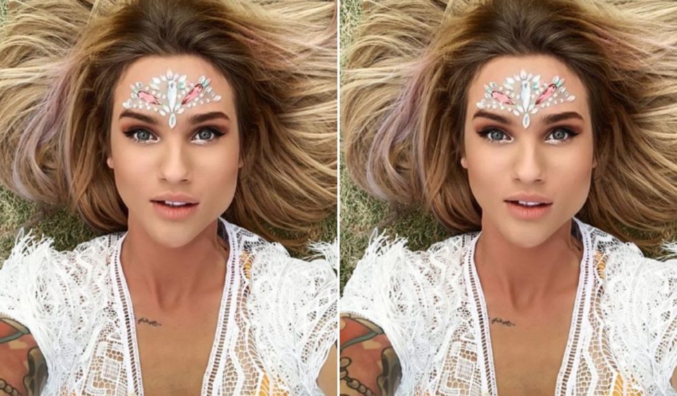 Karolina Gilon w czarno-różowych włosach. Takiej fryzury nie miała jeszcze nigdy Karolina Gilon w czarno-różowych włosach. Takiej fryzury nie miała jeszcze nigdy