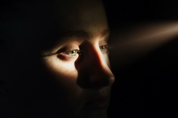 Sińce pod oczami? Zdziwisz się, co jest ich przyczyną!