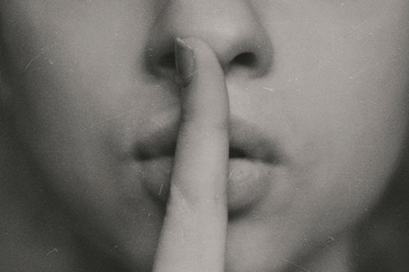 Spierzchnięte, popękane, opuchnięte – co wygląd ust mówi o Twoim zdrowiu?