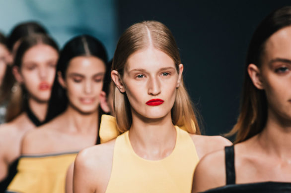 Oto najbardziej zaskakujące trendy beauty z Fashion Week’ów