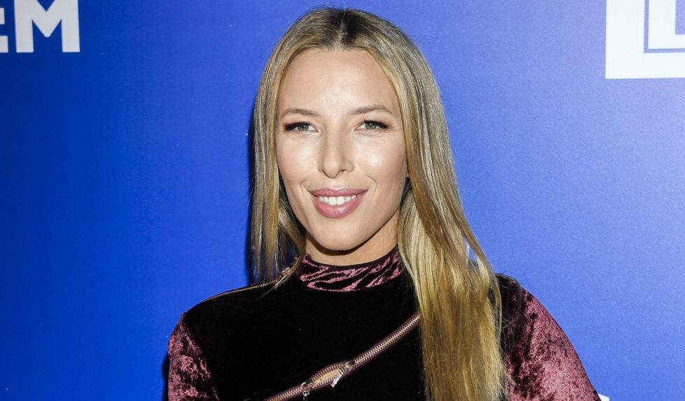 Ewa Chodakowska obcięła włosy. Udowadnia, że krótkie fryzury są trendy! Ewa Chodakowska obcięła włosy. Udowadnia, że krótkie fryzury są trendy!
