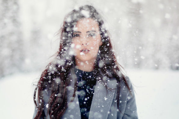 Zimowy makijaż pełen blasku. 5 porad, o których powinnaś pamiętać