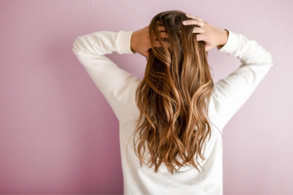 Szampon z mleczkiem kokosowym, który przygotujesz w domu [PRZEPIS]