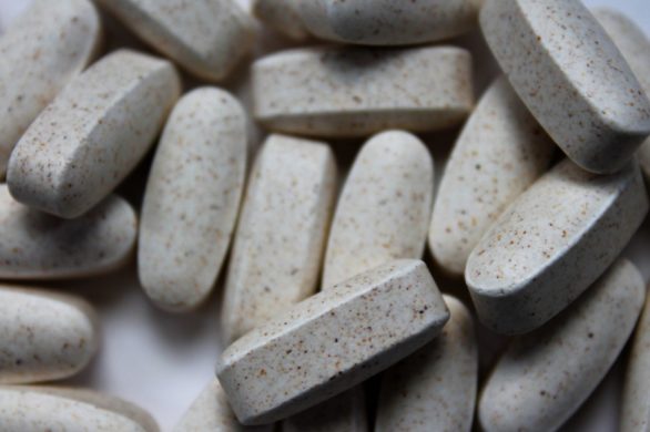 Czy tabletki odchudzające są skuteczne? Te składniki warto suplementować, by schudnąć