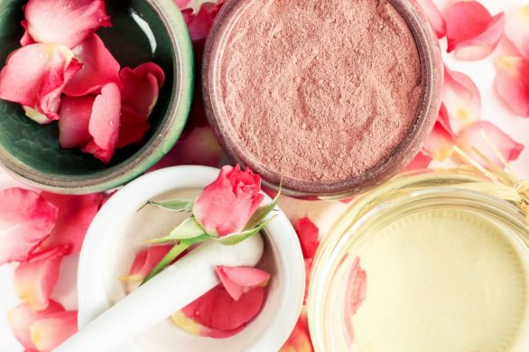 Cukier różany: genialny półprodukt, który zastąpi zwykły cukier w domowych kosmetykach