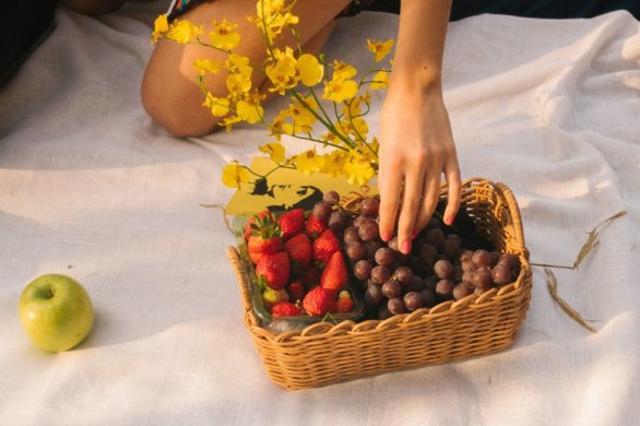 Ochrona skóry latem. Maseczka z winogron ochroni skórę przed pierwszymi zmarszczkami