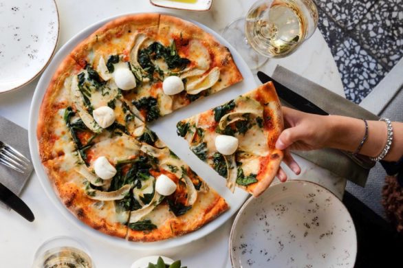 Sposoby na zdrową pizzę. Jak ją przygotować, żeby była dietetyczna i smaczna?