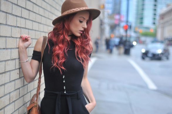 Kombinezon, który wygląda, jak żywcem wyjęty z lat 70.! W tamtych latach to był modowy HIT, teraz znów powraca