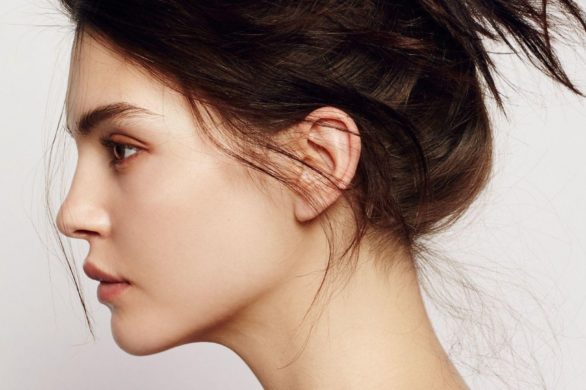 Uważasz, że glass skin jest przesadzone? Nowy trend balmy skin w makijażu podbija sieć!